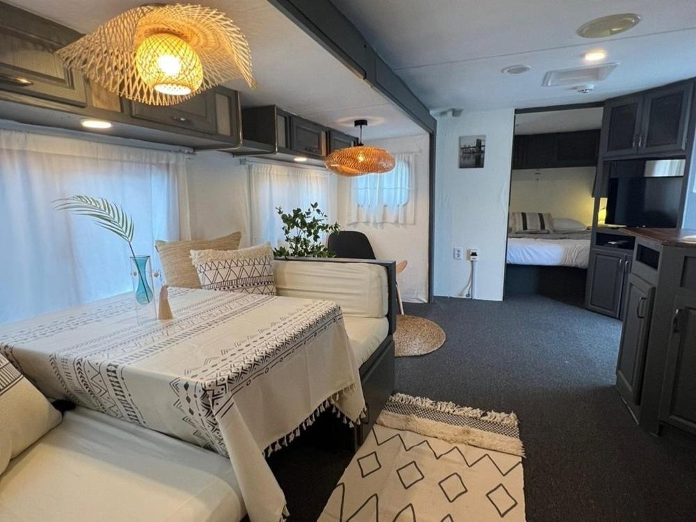 Готель Sokcho New York Caravan Номер фото